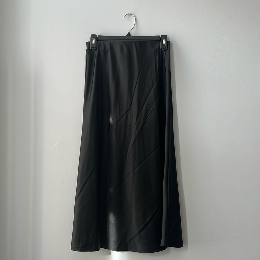 Side Split Thigh High Waisted Casual A Line Midi Skirt